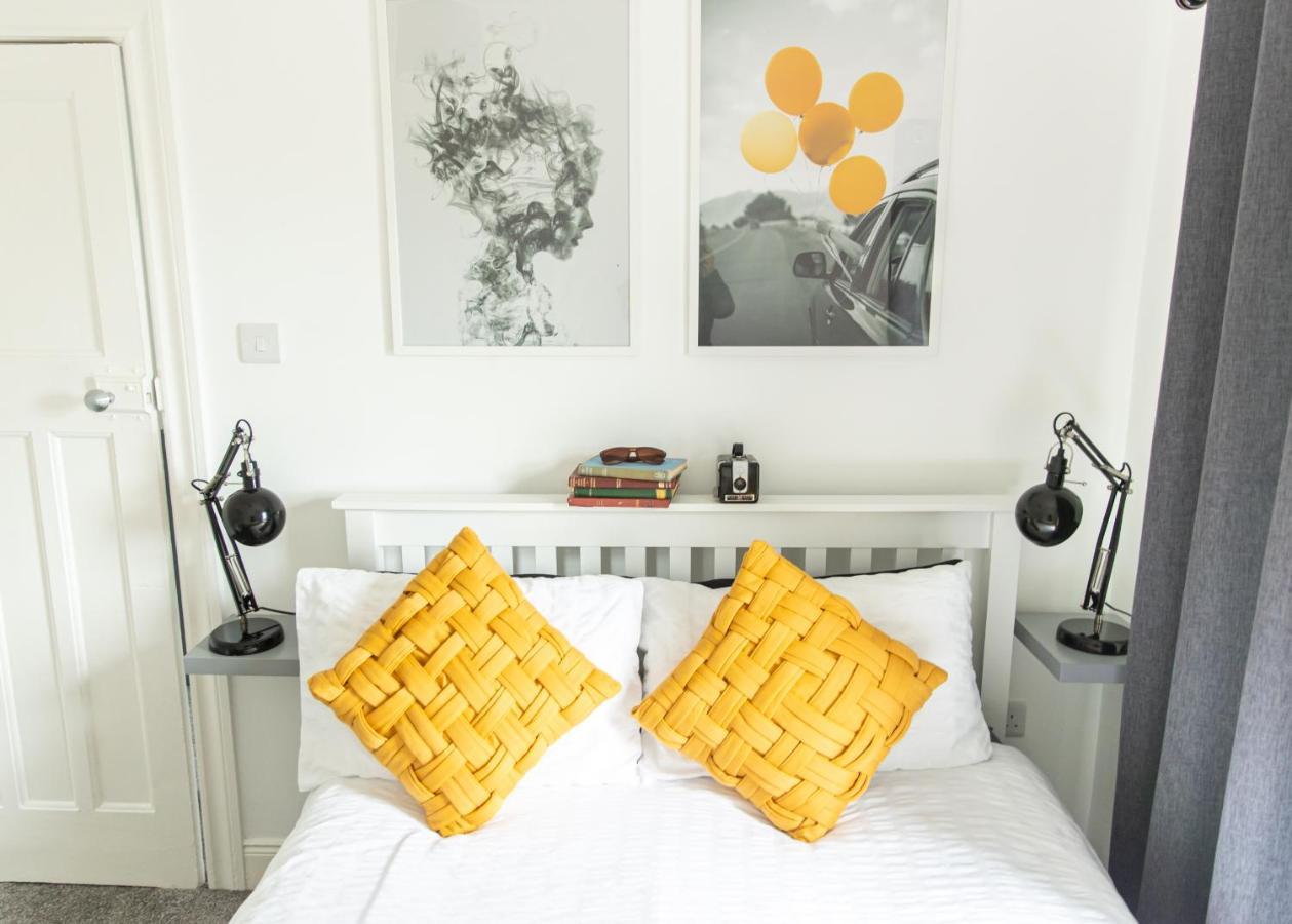 בלפסט Entire Family Home , Large Rear Garden And Free Parking מראה חיצוני תמונה